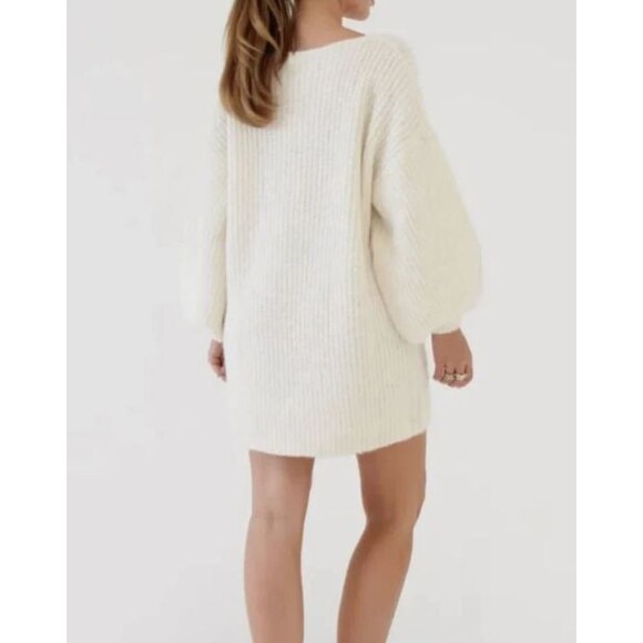 NWT Anthropologie REVOLVE RUMORED Milkshake Puff Sleeve knit mini dress Sz Med - Picture 3 of 14